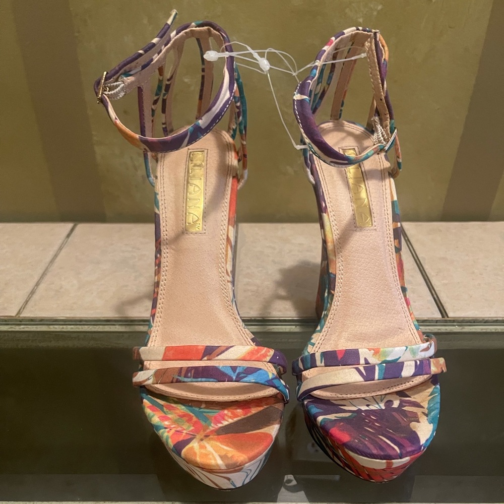Liliana platform colorful sandal wedge heels size 8